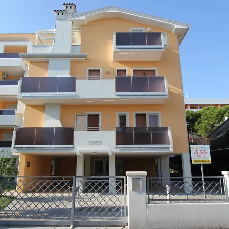 Gondola Bibione