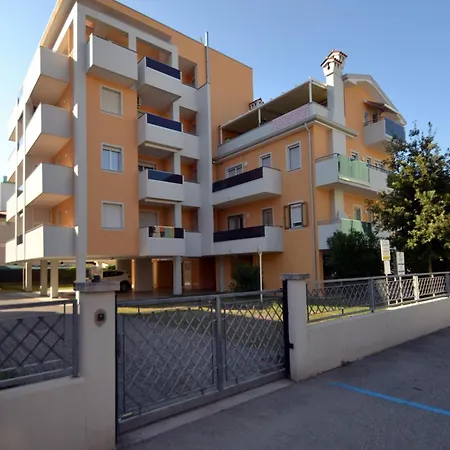 Gondola Apartment