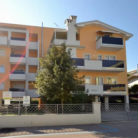 Gondola Apartment Bibione