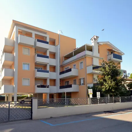 Gondola Apartment *